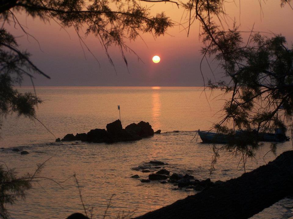 Mare Di Zante "Mare Di Levante" Аликанас Екстериор снимка